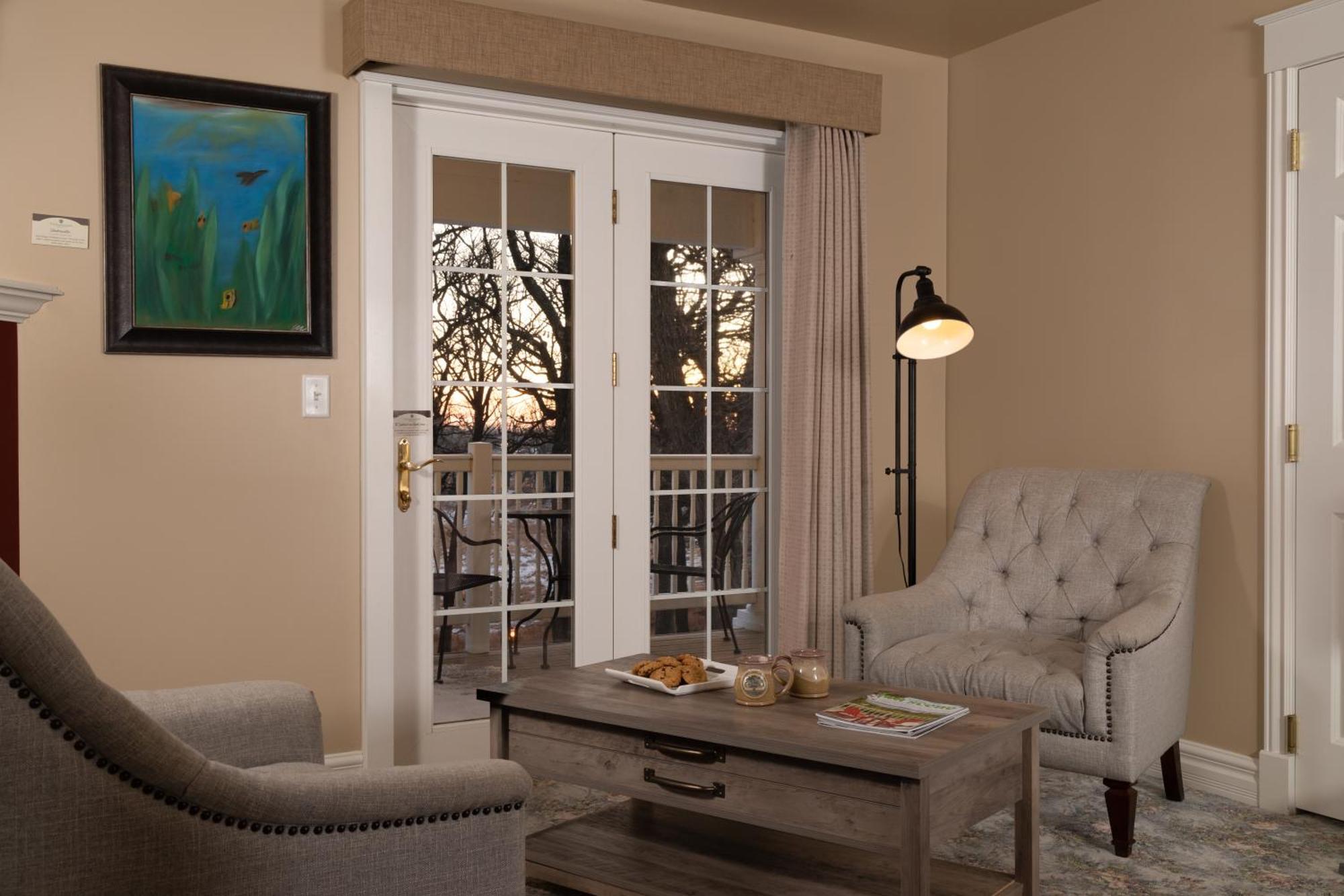 The Oakwood 3* Okoboji